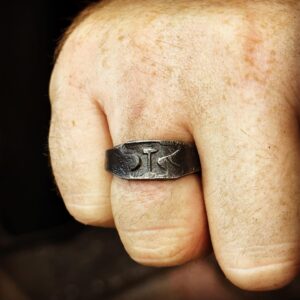Anvil Ring